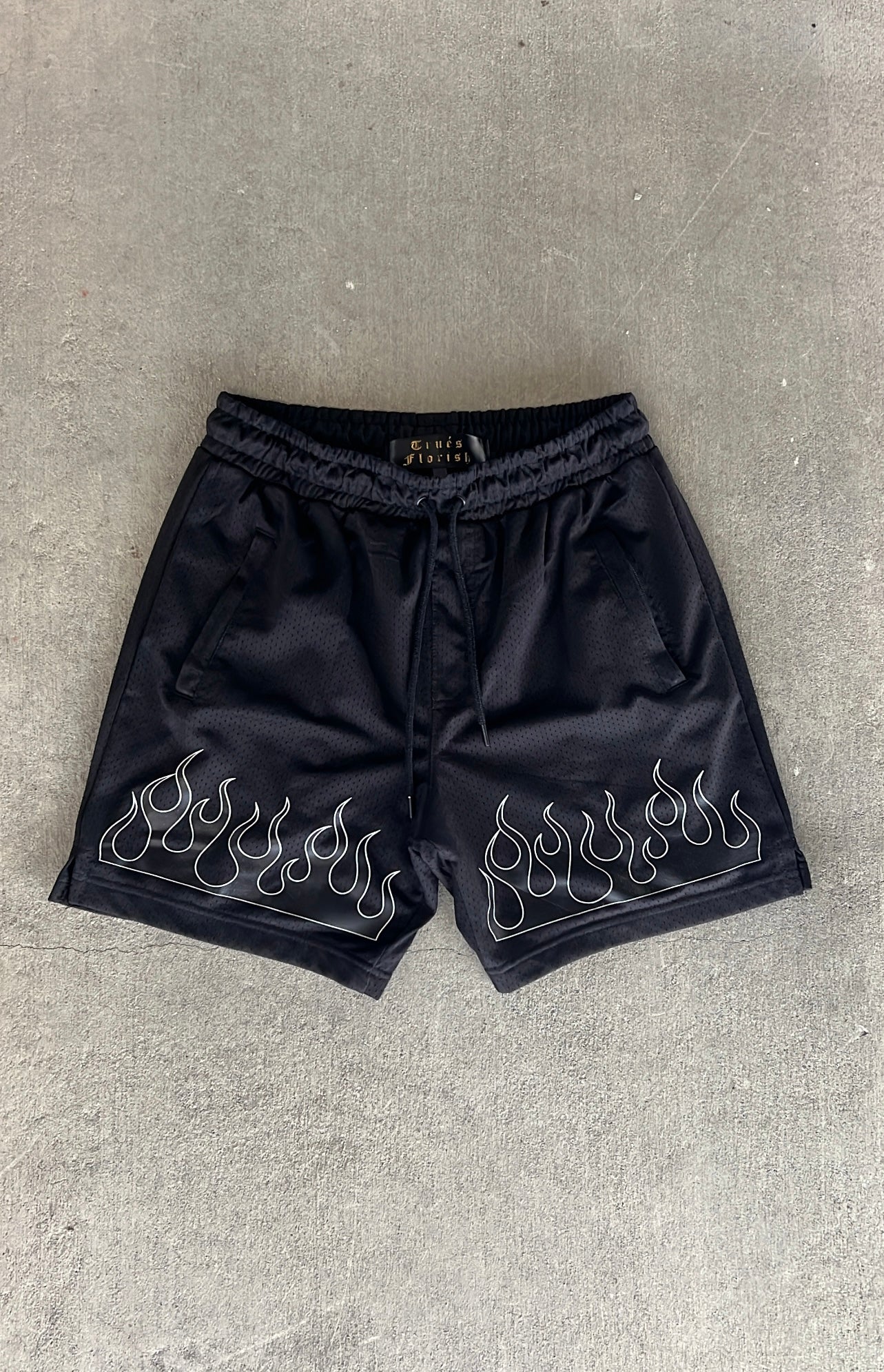 LA FLAME MESH SHORTS image 0