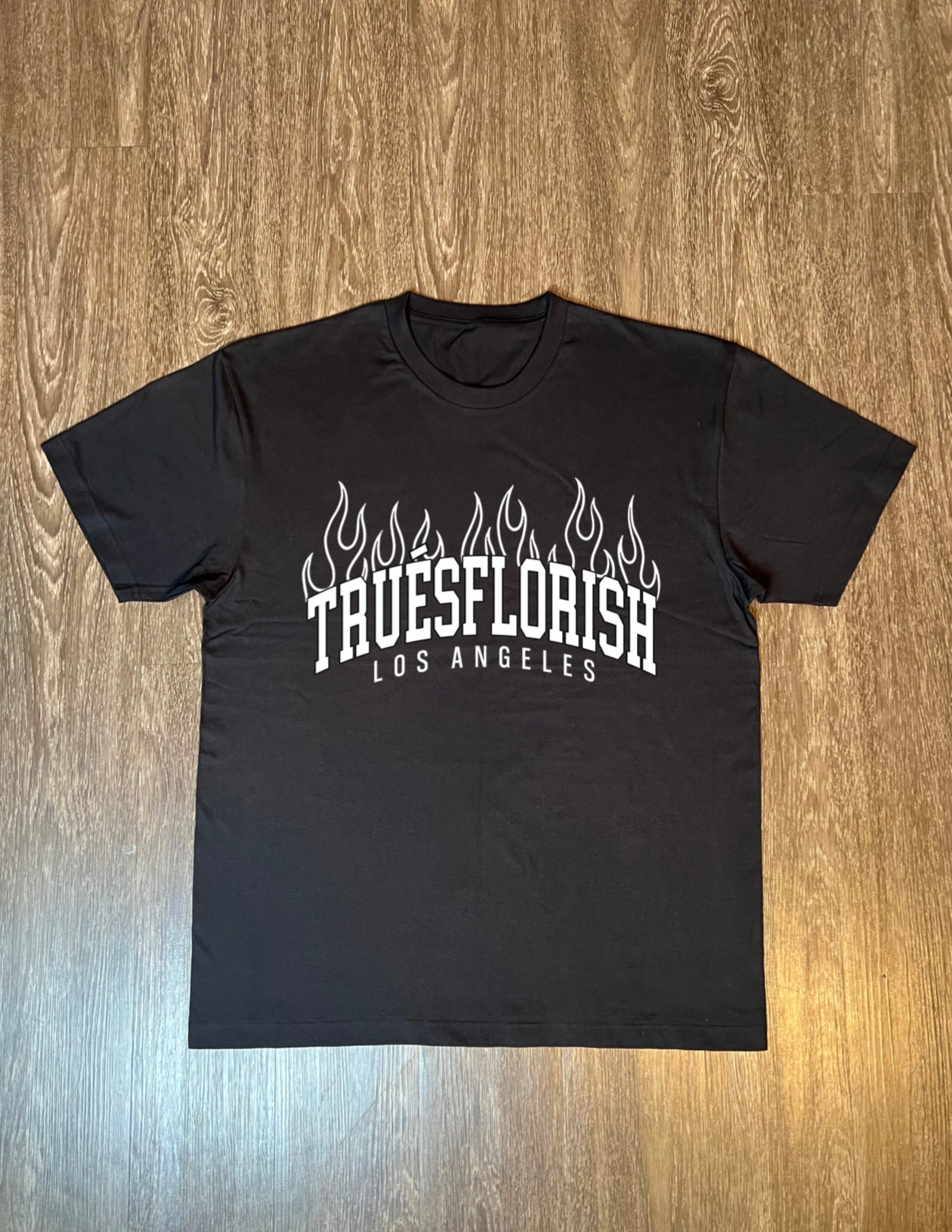 WHITE & BLACK LOS ANGELES TEE image 0