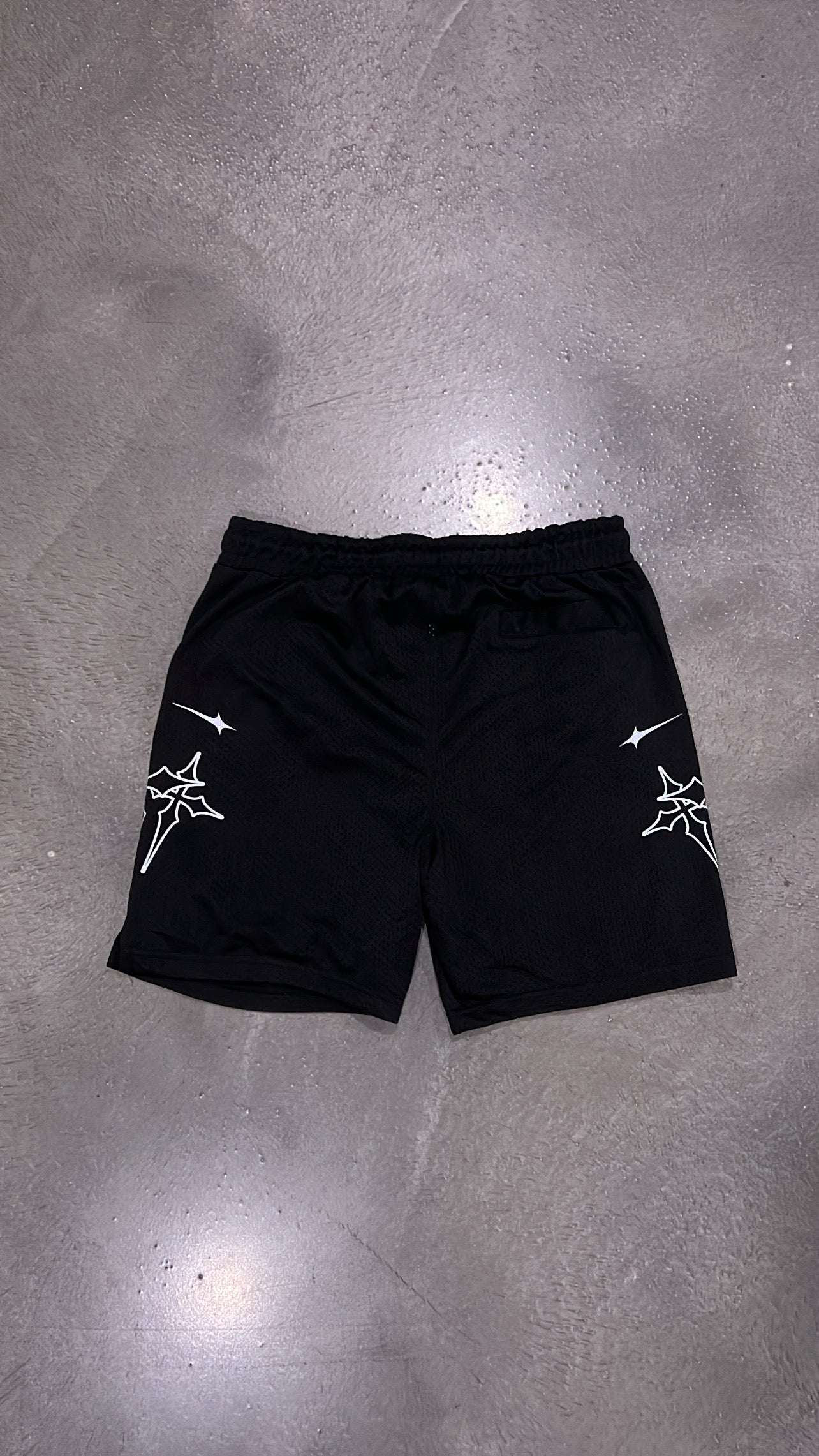 TRINITY MESH SHORTS