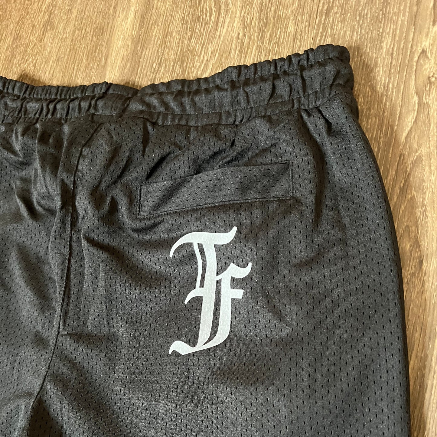 23 MESH SHORTS image 2