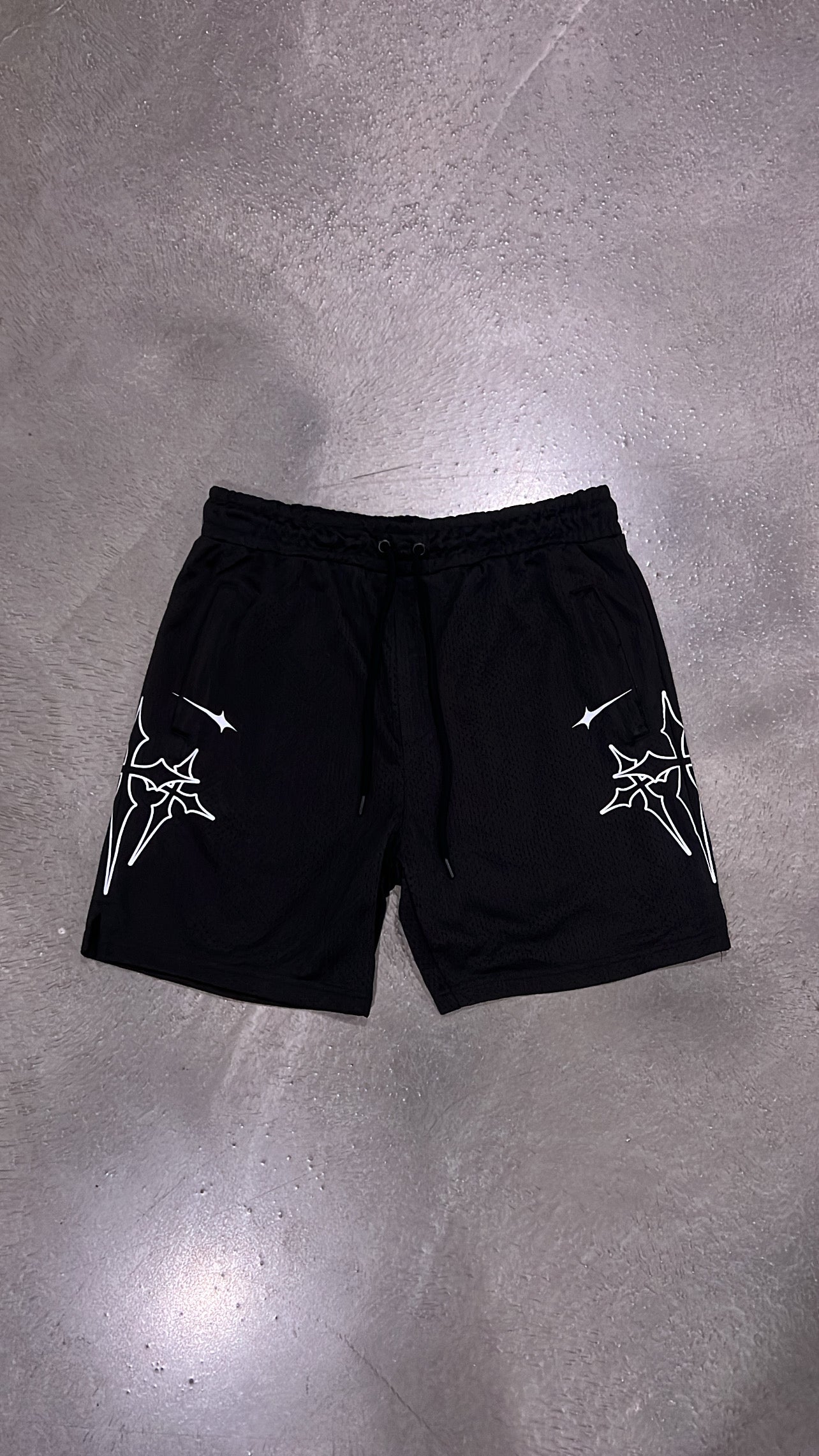 TRINITY MESH SHORTS