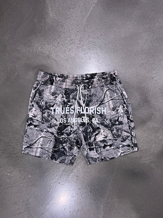 REAL TREE CAMO SHORTS