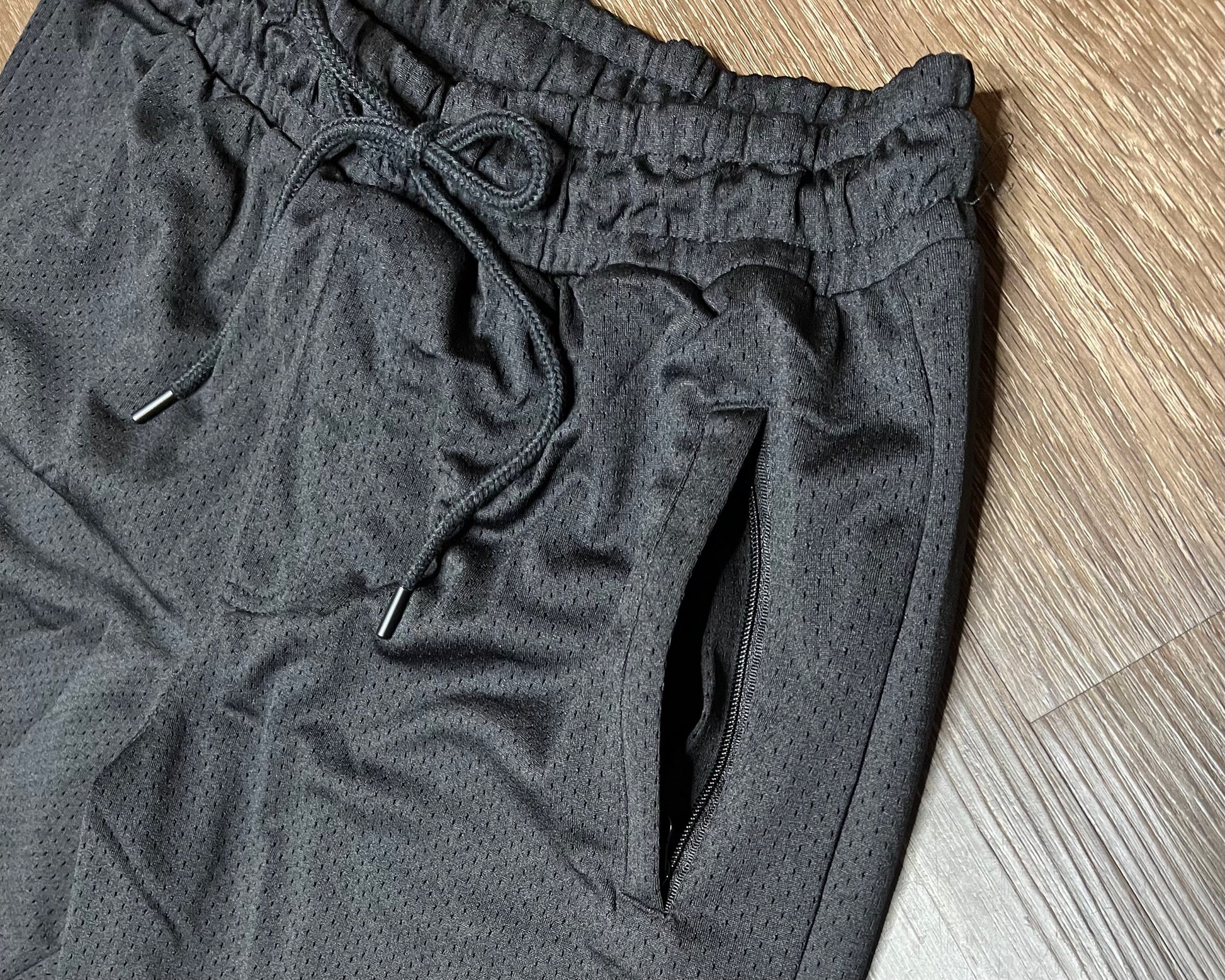 SIGNATURE MESH SHORTS image 1