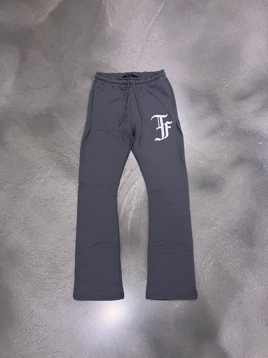 SIGNATURE STACKED SWEAT PANTS