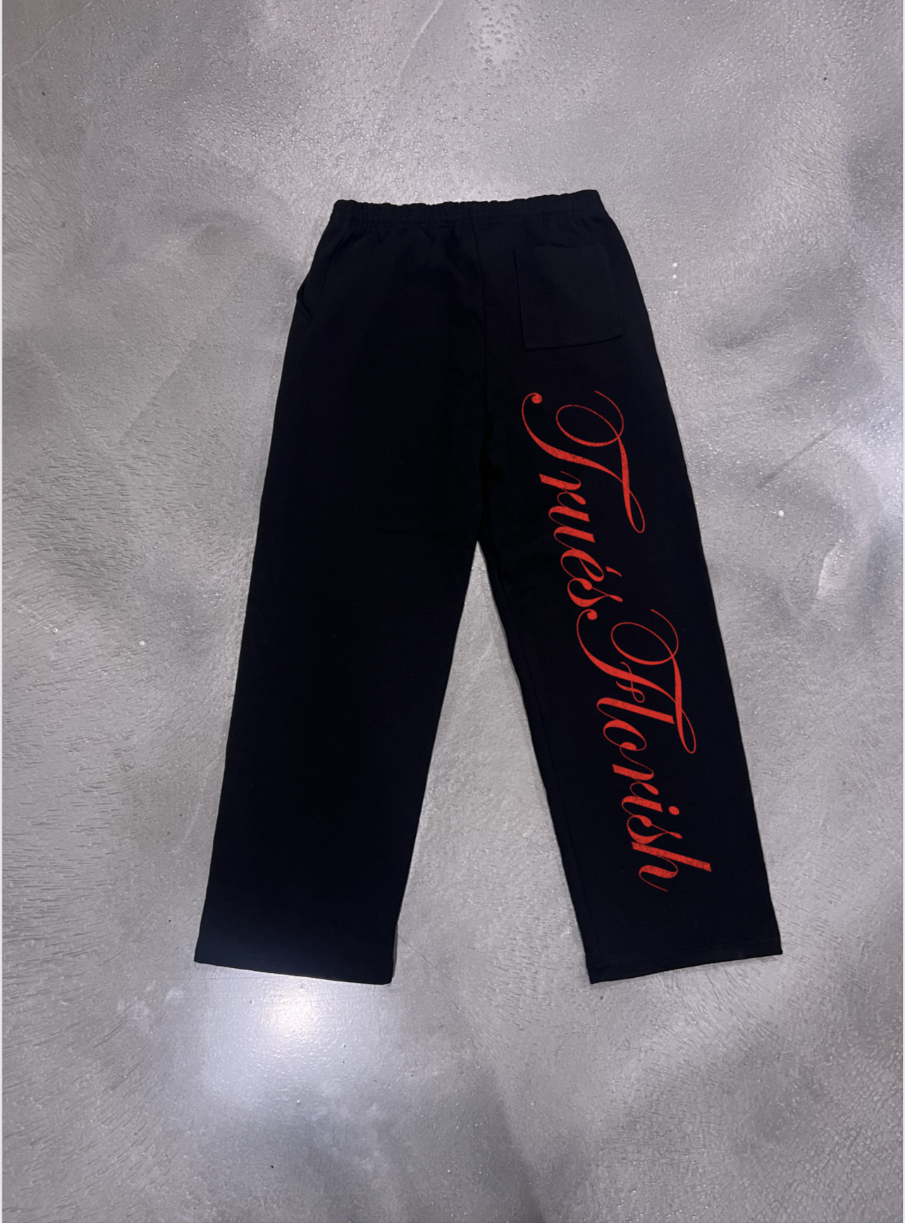 BLOOD RED CURSIVE SWEATS